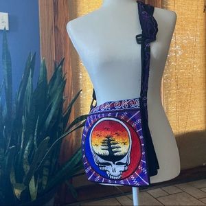 Grateful Dead, embroidered, stealie/sunset patch, cross body bag